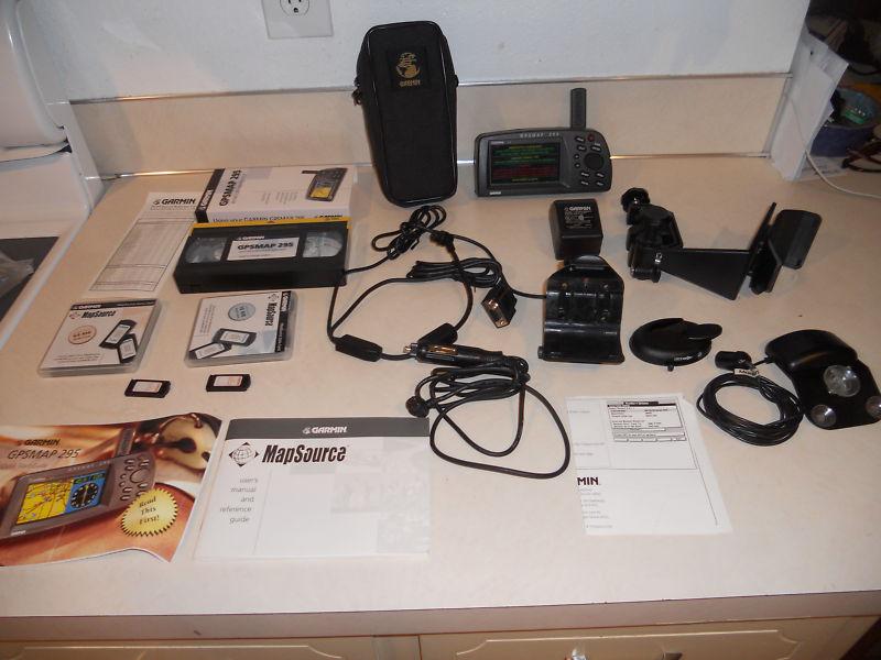 Sell GARMIN GPS 295 PORTABLE 4 PILOT AIRPLANE AVIATION AIRCRAFT