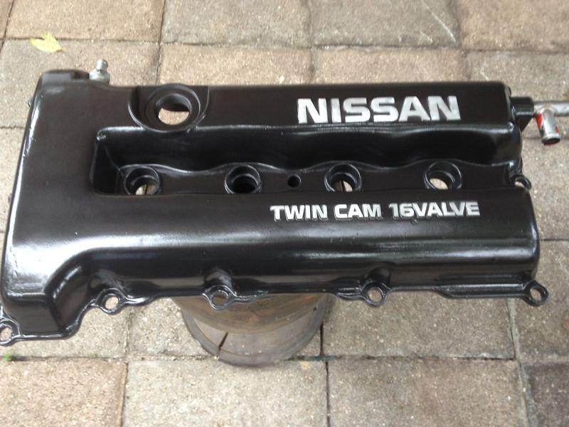 Sell 9198 NISSAN SENTRA SER/200SX SR20DE VALVE COVER OEM (BLACK) in