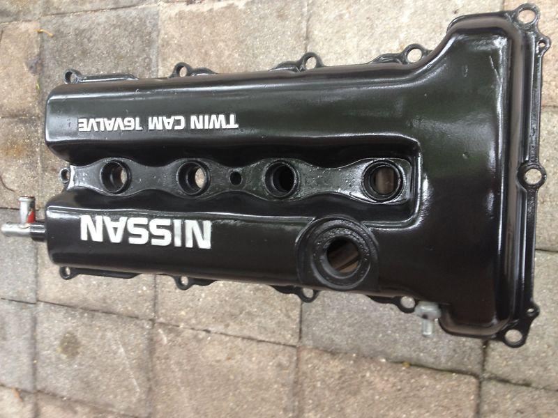 Sell 9198 NISSAN SENTRA SER/200SX SR20DE VALVE COVER OEM (BLACK) in