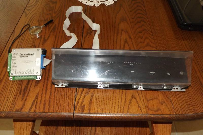 Dakota digital dash gauge