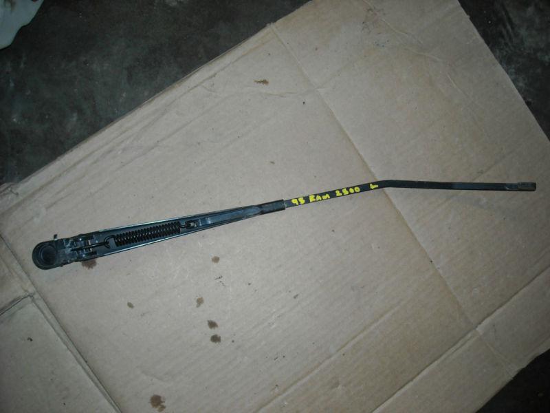 Sell 95 Dodge Ram 2500 Wiper Arm L/H in Richmondville, New York, US