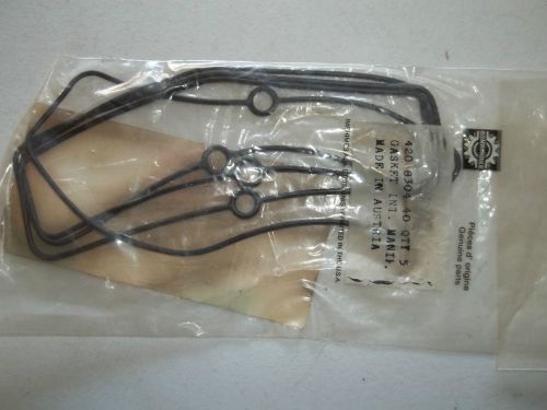 Ski doo snowmobile  gaskets  420830440   nos genuine oem  qt 4