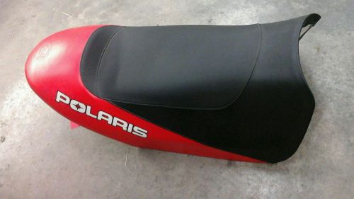Polaris 2005 fusion 900 red seat black
