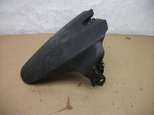 06-07 suzuki gsxr 600 750 used oem rear tire hugger mud flap swingarm 2006 2007