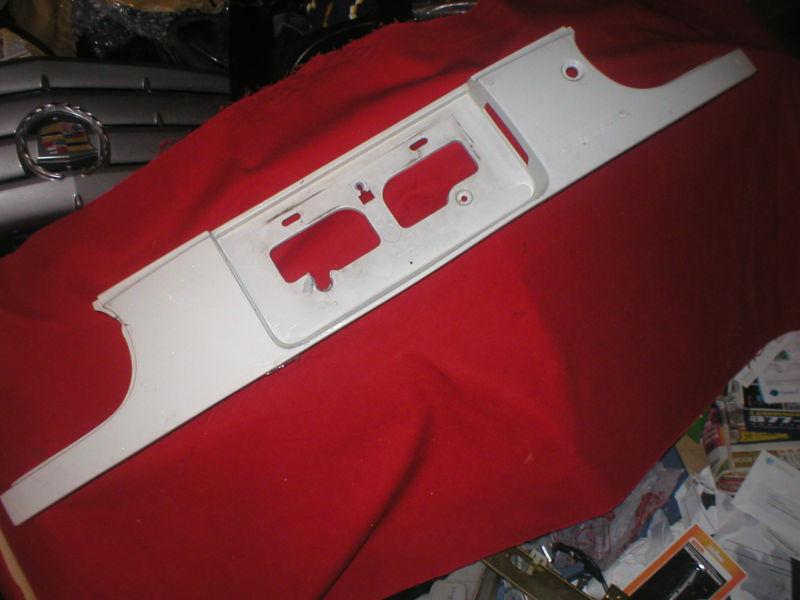  90-97 mazda miata mx-5 license rear finish panel white oem 