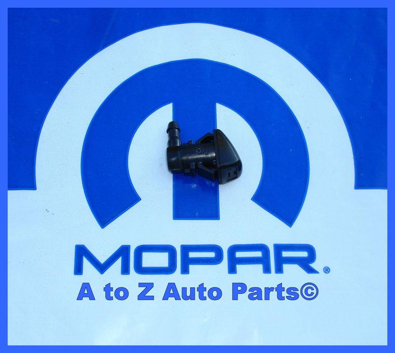 New 2007-2012 dodge caliber  windshield washer squirter / nozzle,oem mopar