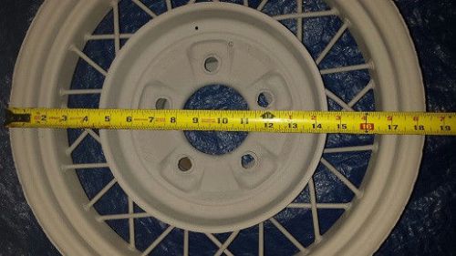 1930&#039;s ford wire wheel