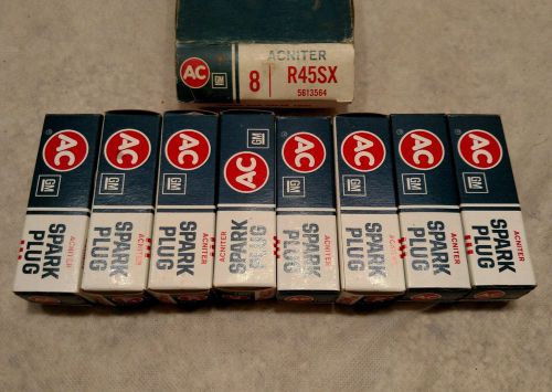 New old stock ac delco r44sx gm spark plugs #5613564 8 in original box nos