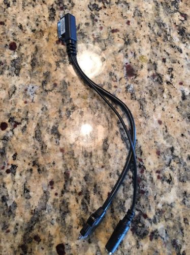 Mercedes benz b67824578 ipod iphone cable with 30 pin and aux