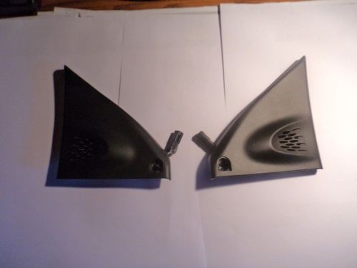 Isuzu vehicross left door tweeter speaker oem