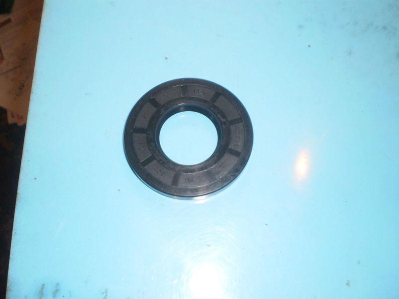 Honda 305 dream ca77 ca 78 front sprocket shaft oil seal 91203-259-000