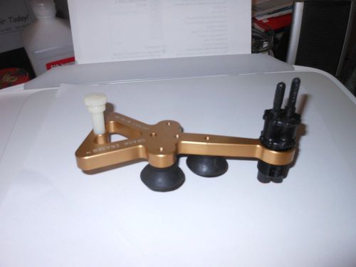 Crack eraser windshield repair injector