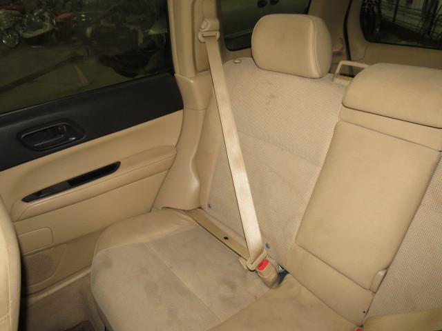 2007 subaru forester rear seat belt & retractor only rh passenger tan