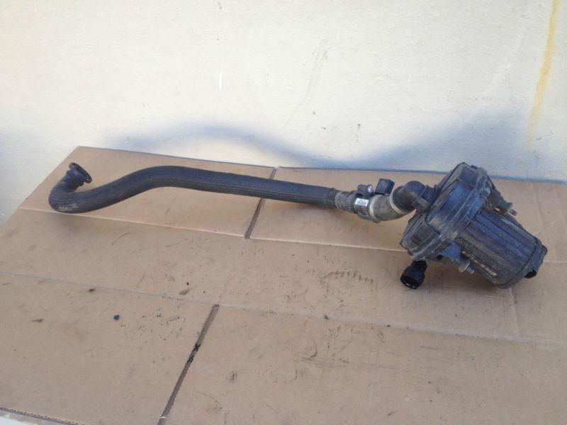 Bmw e60 m5 e61 m6 e63 e64 65k (04-12) oem secondary smog air pump 