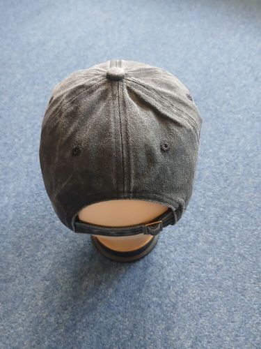 Indian motorcycle 45cm x 180cm banner flag &amp; black stonewashed cap gift idea