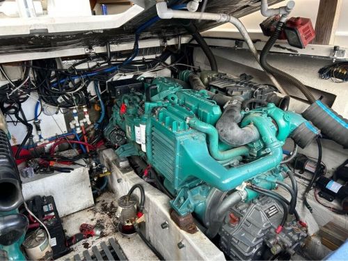 Volvo Penta KAMD-300 , Marine Diesel Engine , 6 Cylinder 300 HP PAIR, US $24,500.00, image 2