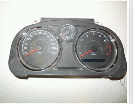 2006 cobalt  speedometer cluster 27k miles 2.2l