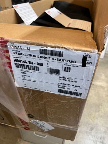 Caymas CX 19 Bass Boat mooring / travel cover OEM NEW IN BOX!!!!!, US $965.00, image 2