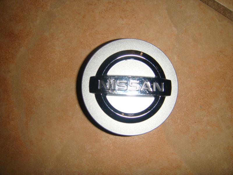 Nissan wheel center cap hubcap emblem badge 2002-2011