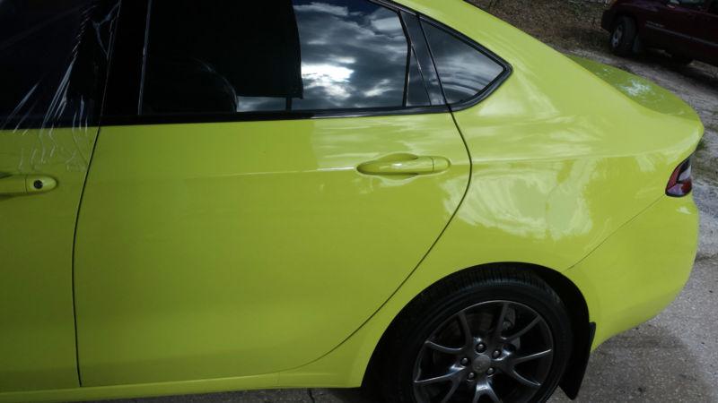 2013 13 dodge dart rear left door glass oem