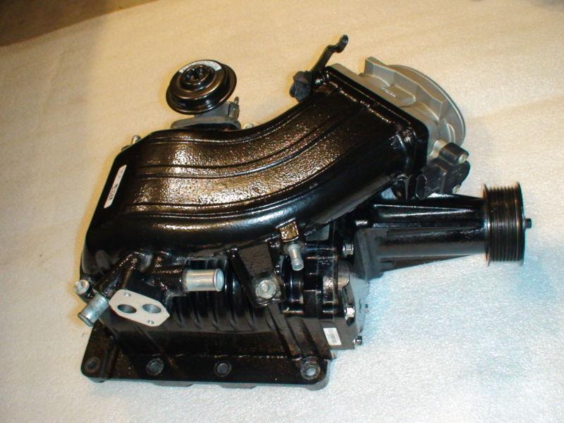 Sell 0104 F150 SVT Lightning Eaton M112 supercharger 5.4 SOHC 0203