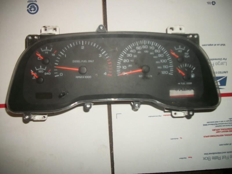 Sell 2001 Dodge Cummins gauge cluster in Antioch, Tennessee, US, for US 80.00