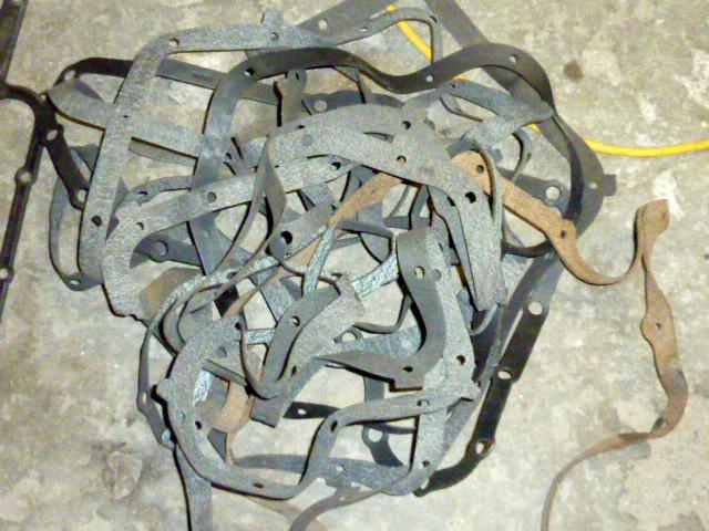 16 piece of gaskets for ford gm and more they are brand new