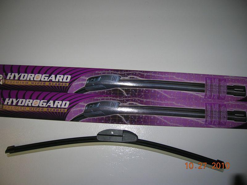 Sell WIPER BLADES HYDRO GARD PREMIUN in Chicago, Illinois, US, for US 6.99