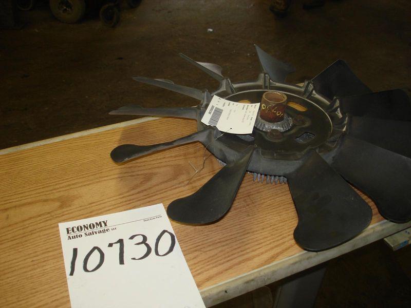 Sell GMC YUKON Fan Clutch w/AC, w/trailer equip Z82 99 in Winona