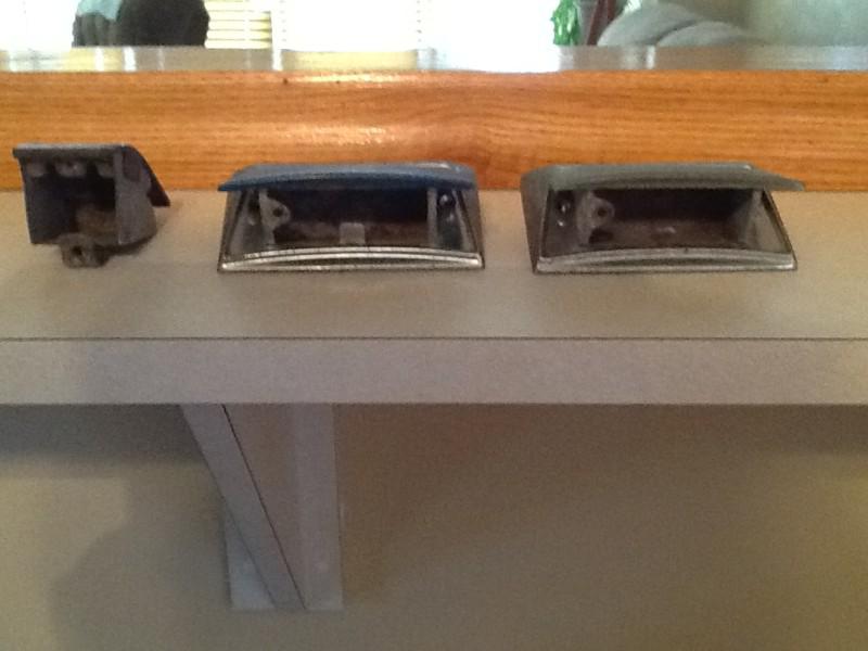 1957 chevy 210 4dr sed ash trays