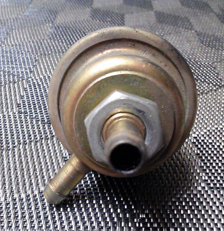 Sell BMW K75 K100 Fuel Pressure Regulator in Fort Lauderdale, Florida