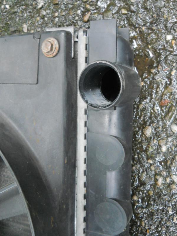 1987 MASERATI BITURBO Used Original RADIATOR with PAIR WORKING FANS, US $300.00, image 6