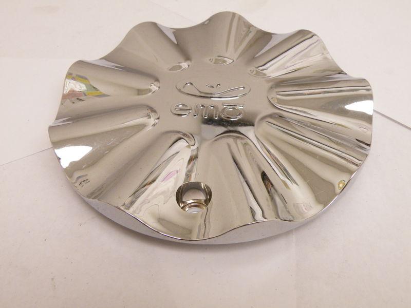 (1) emo center cap used chrome wheel hub cover center cap