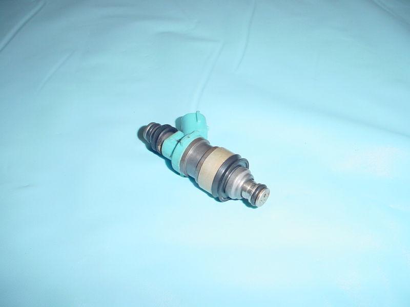 3.0 toyota fuel injector (s) 23250-20010, appl's>>