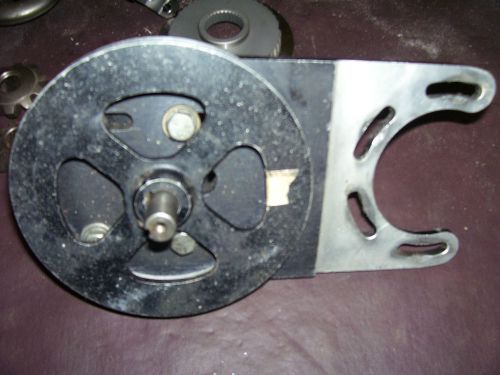 Rearend oil pump with bracket and v groove pulley