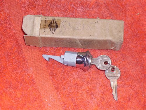 1940  packard glove compartment  lock etc.