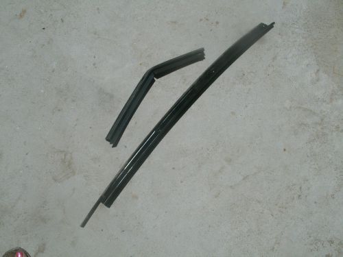 2000 camaro t-top z28 front rear r/h passenger door trim weather strip drip rail