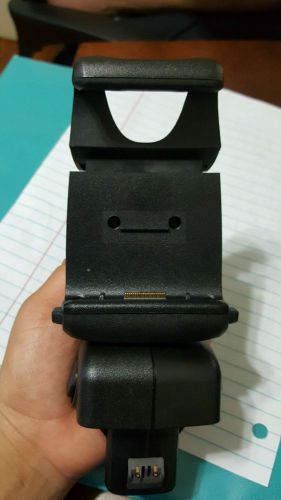 Original tomtom blue &amp; me dashboard mounting bracket (no gps) only holster