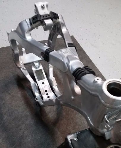 2008 yamaha yz250f yzf  250 clean frame &amp; skid plate