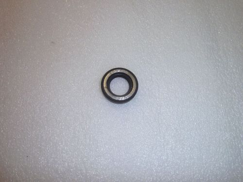 Johnson evinrude omc outboard seal 305306