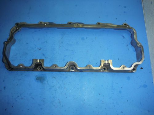 6.6 duramax lb7 diesel engine rockerbox / lower valve cover