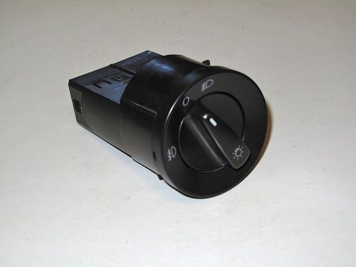 Vw mk4 headlight / fog light switch (vw# 1c0 941 531 c)