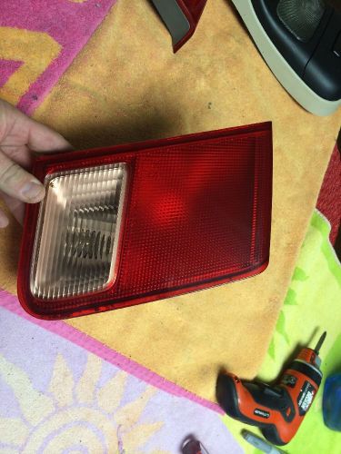 Oem 2001 - 2003 honda civic sedan inner driver side tail light left l *