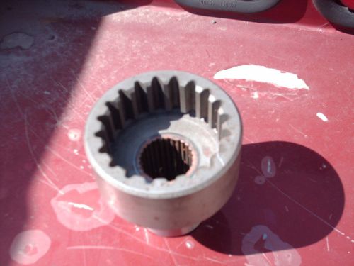 Strange 9&#034; coupler -  28 spline(small pinion) - has been mounted  but never used