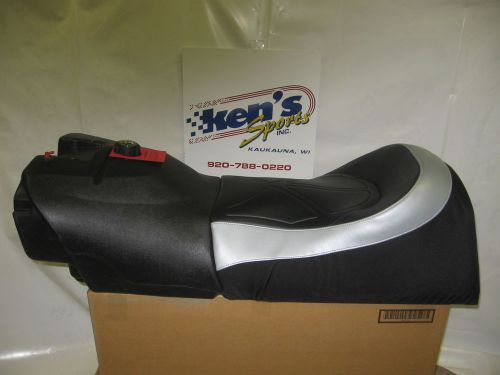 Arctic cat 2005-2008 bearcat 570 snowmobile front seat/tank assembly