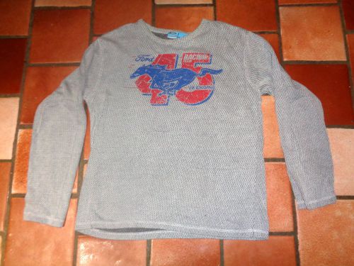 Ford mustang v-8 engine racing team long sleeve shirt made by ford size large