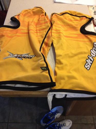 Ski doo balacalva. used. snowmobile teen youth men lady