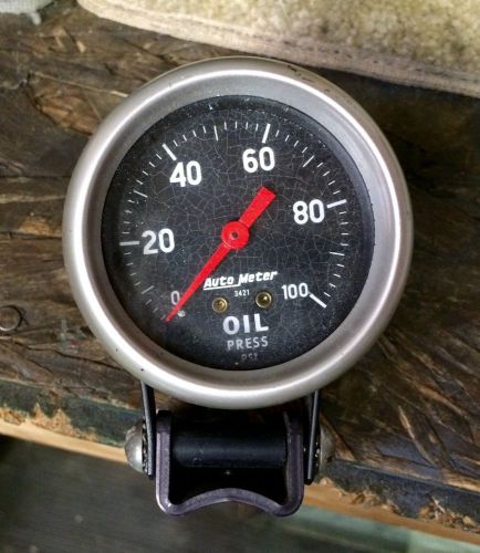 Auto meter oil pressure gauge