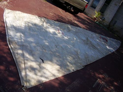 Catalina 22 24 25 sailboat main sail boat used 23' x 9' 2" x 25' 5"