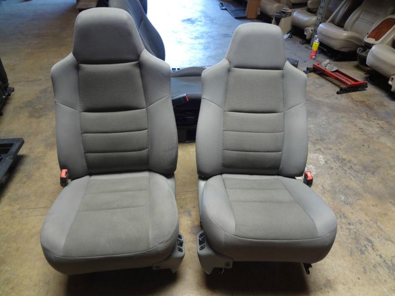Ford super duty f250 f350 front seats 1999 2000 2001 2002 2003 2004 2005 2006